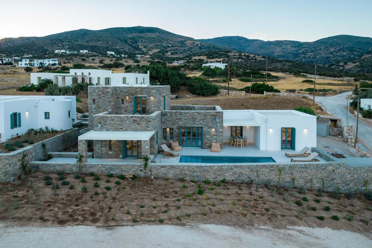 Villa Complex White And Rocks Páros Extérieur photo